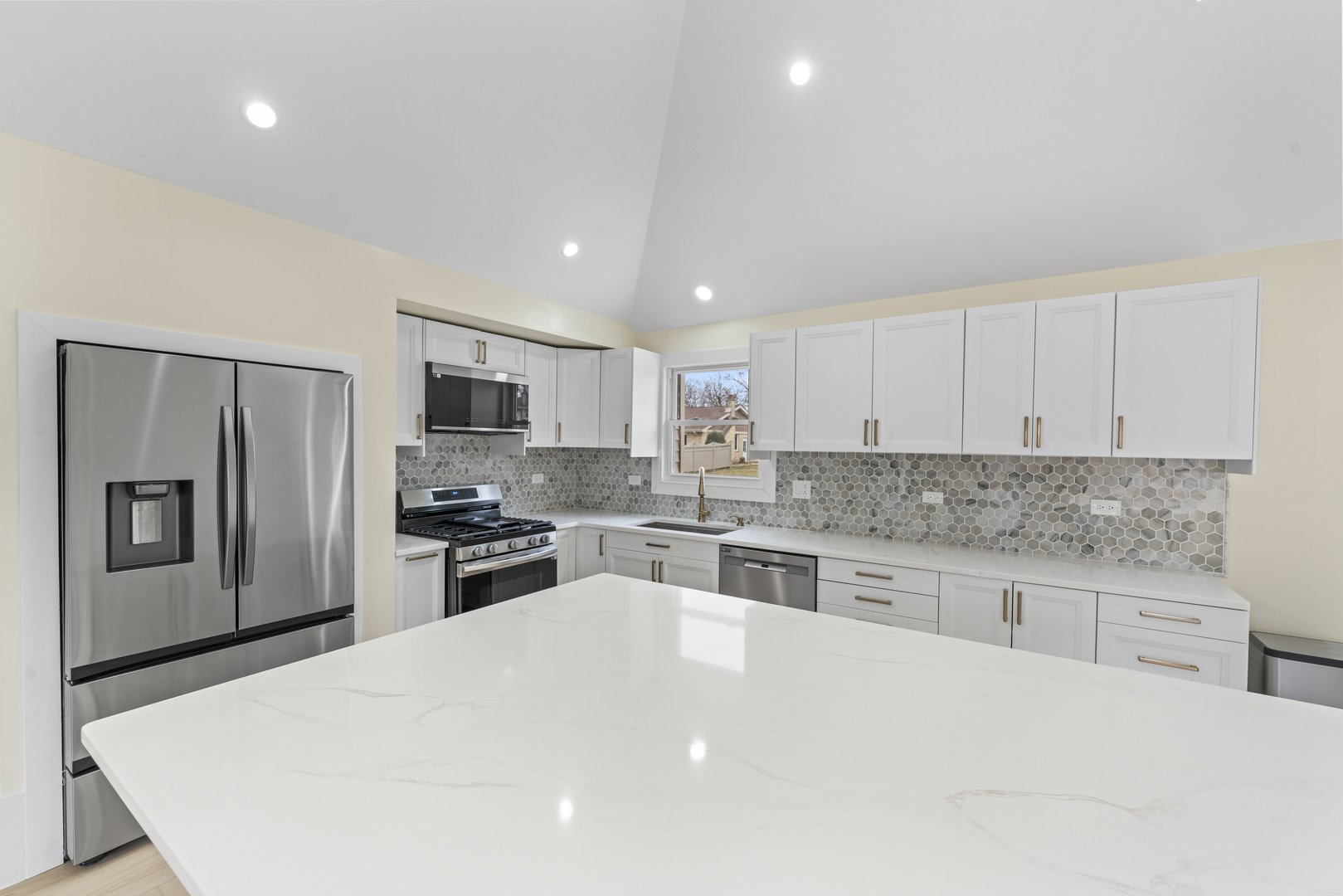 7728 Williams Street, Downers Grove, IL 60516