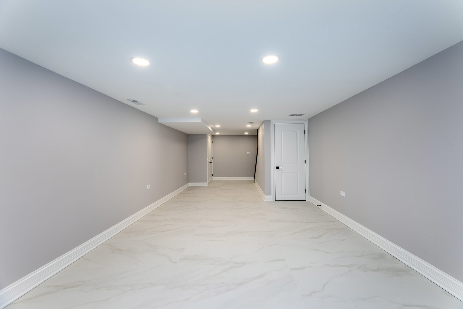 4955 N Delphia Avenue, Norridge, IL 60706