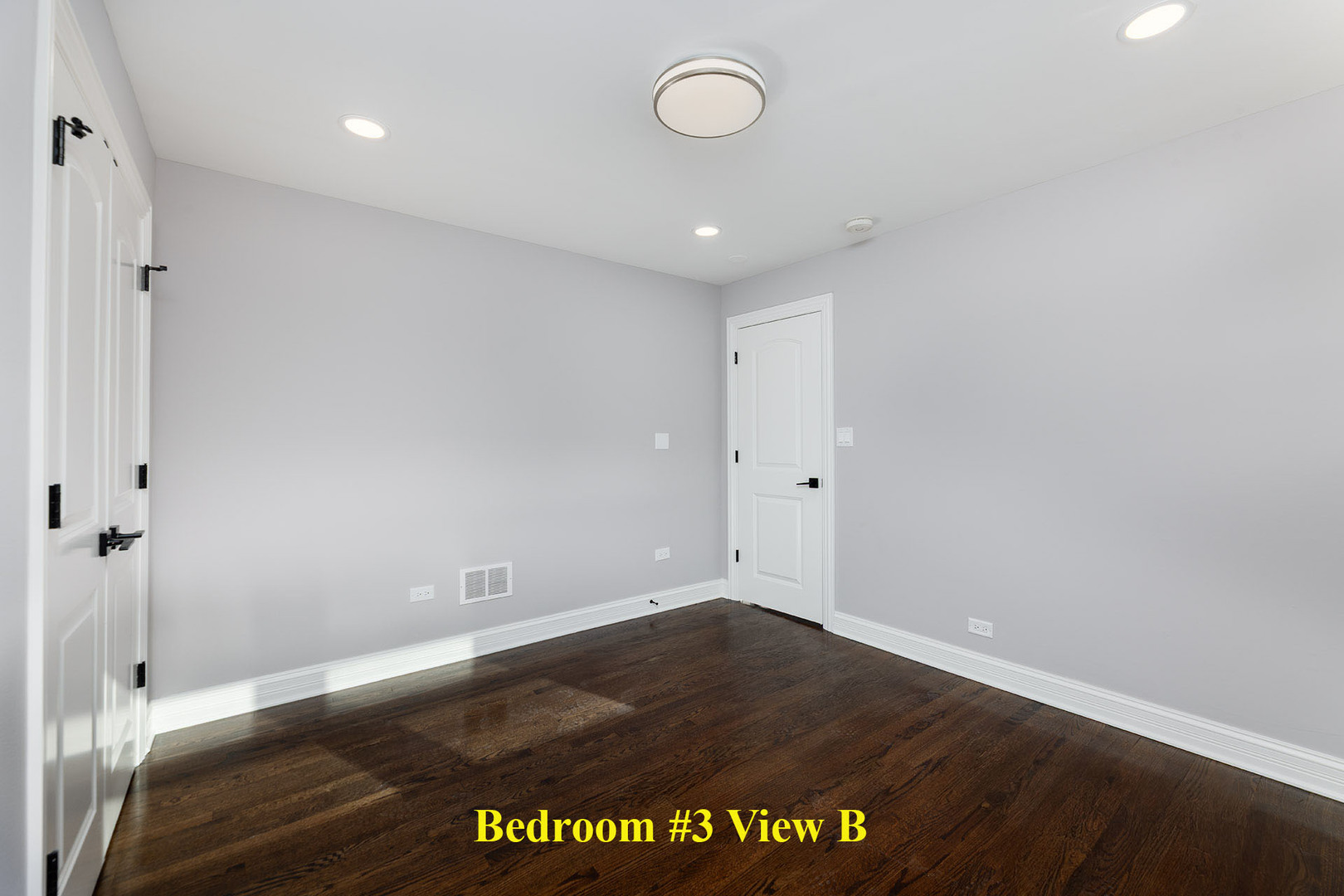 4955 N Delphia Avenue, Norridge, IL 60706