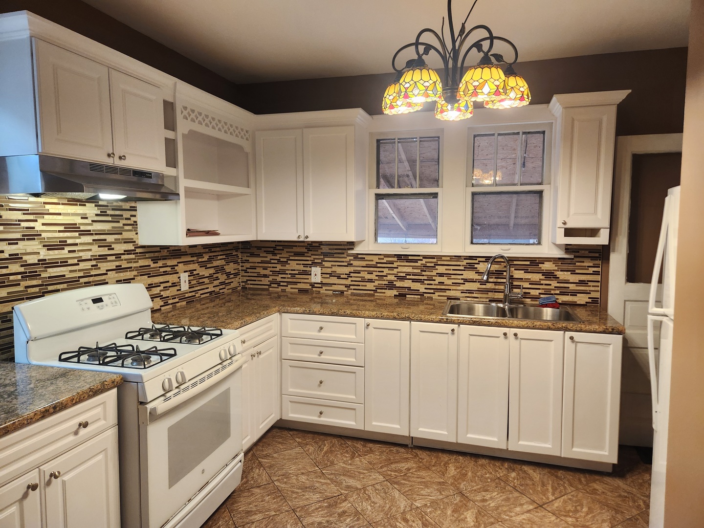 13933 S Michigan Avenue, Riverdale, IL 60827