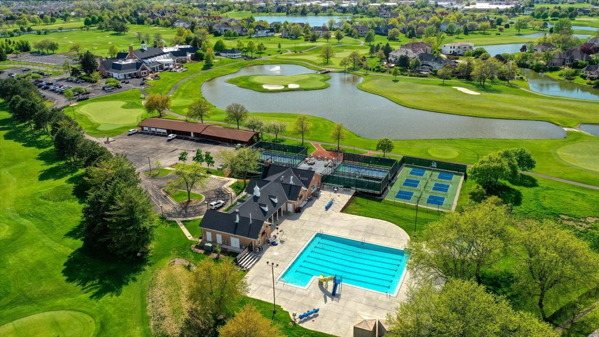 3819 Cadella Circle, Naperville, IL 60564