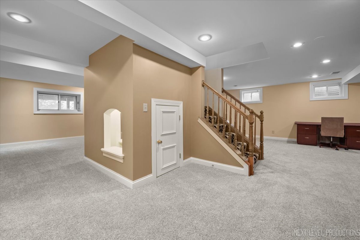 3819 Cadella Circle, Naperville, IL 60564