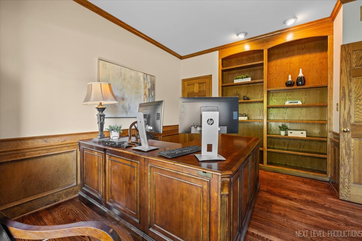 3819 Cadella Circle, Naperville, IL 60564