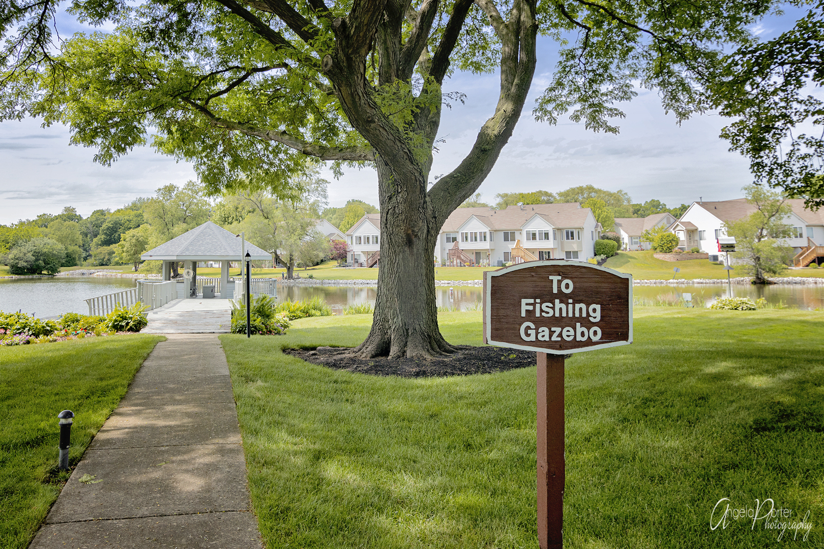 7202 Oxford Circle #237, Fox Lake, IL 60020