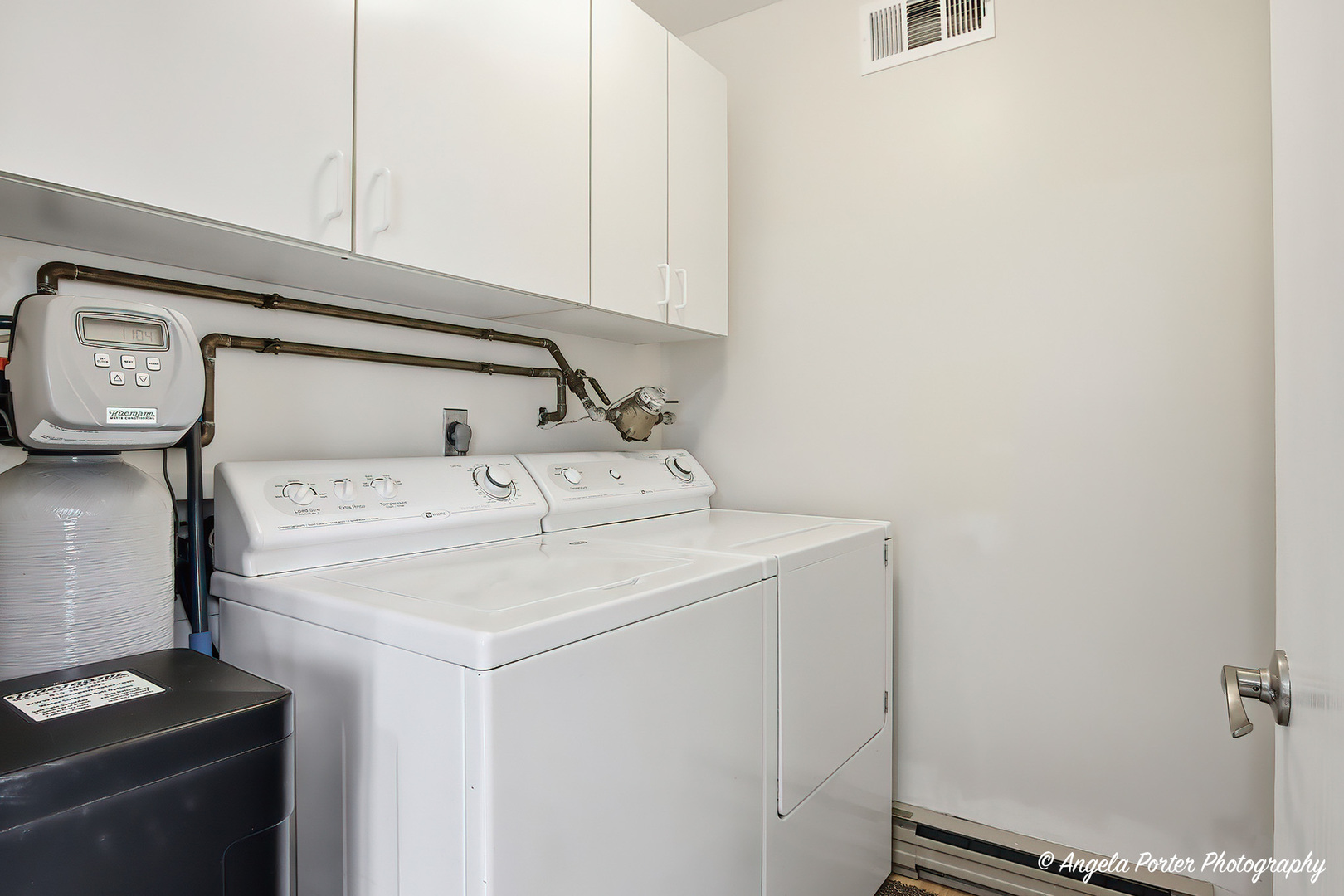 7202 Oxford Circle #237, Fox Lake, IL 60020