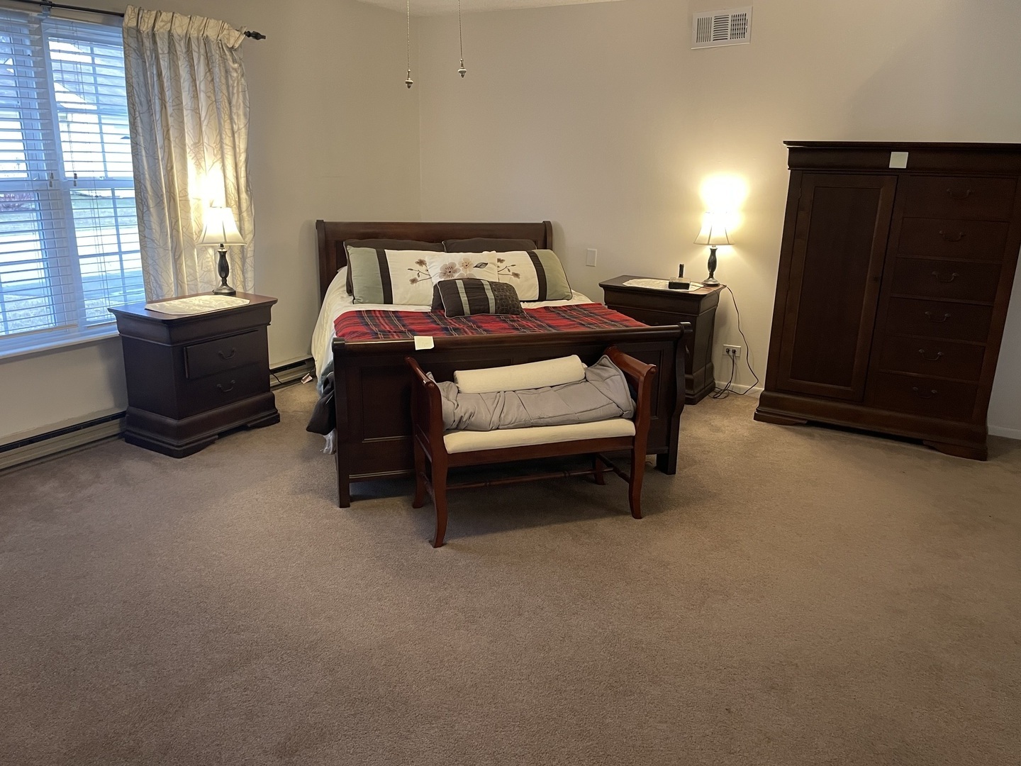 7202 Oxford Circle #237, Fox Lake, IL 60020