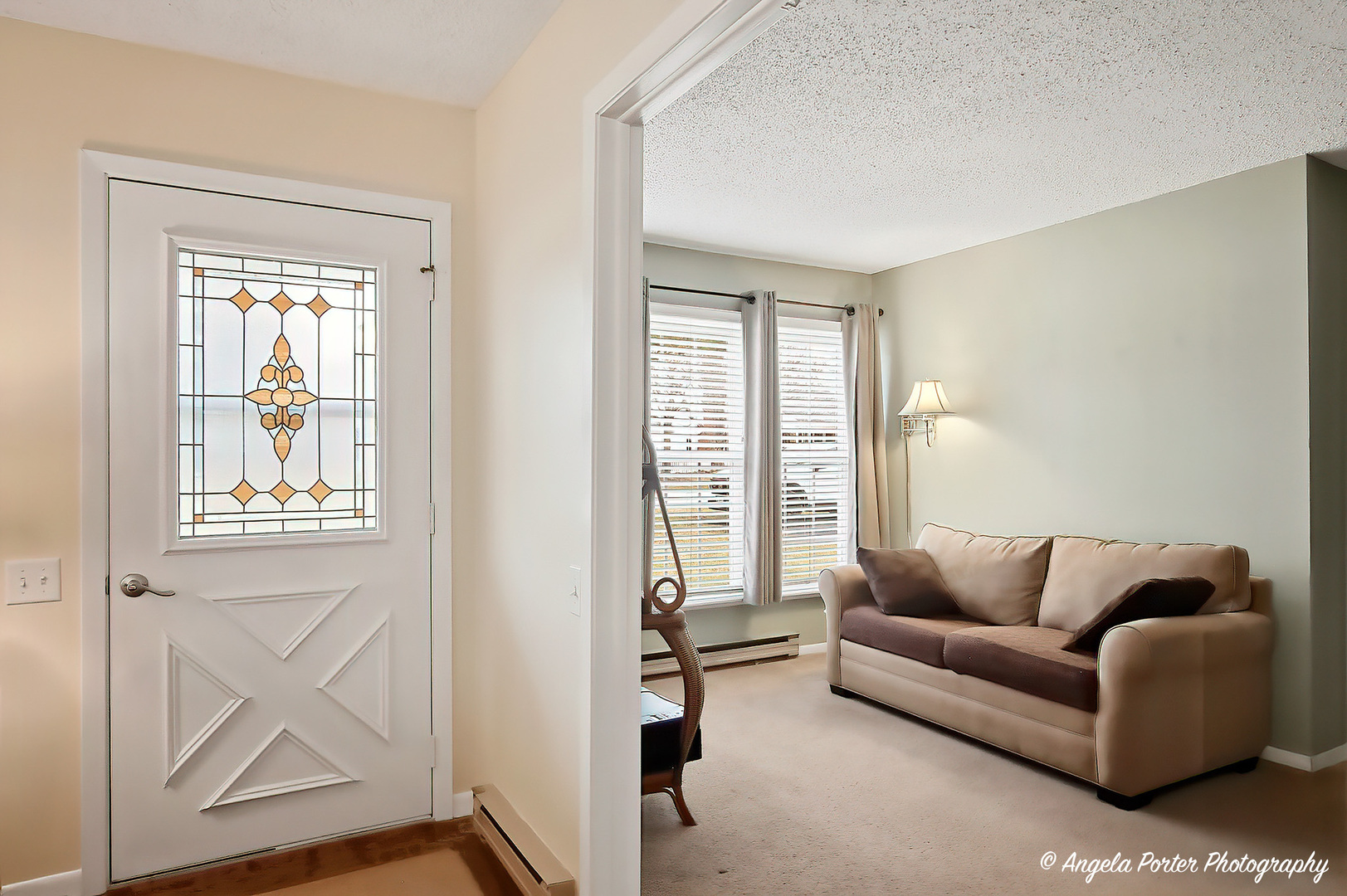 7202 Oxford Circle #237, Fox Lake, IL 60020