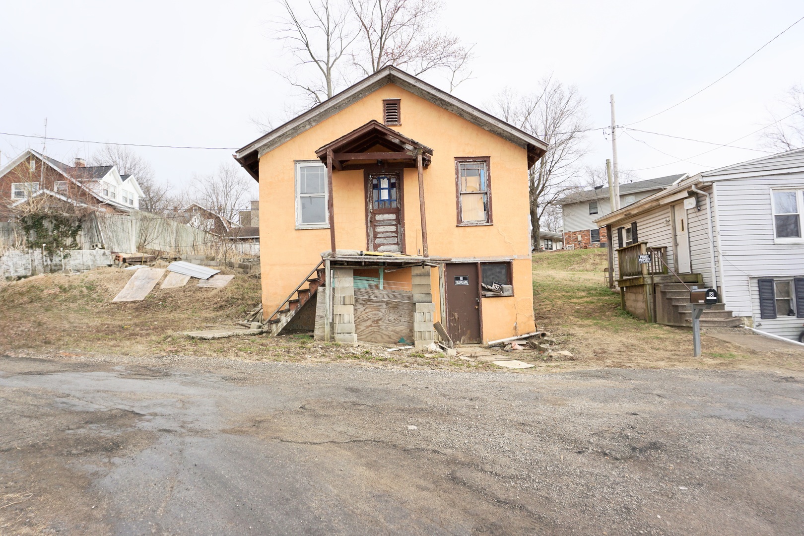 6 Knapp Court, Chester, IL 62233