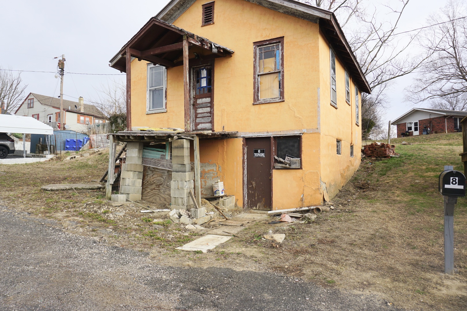 6 Knapp Court, Chester, IL 62233