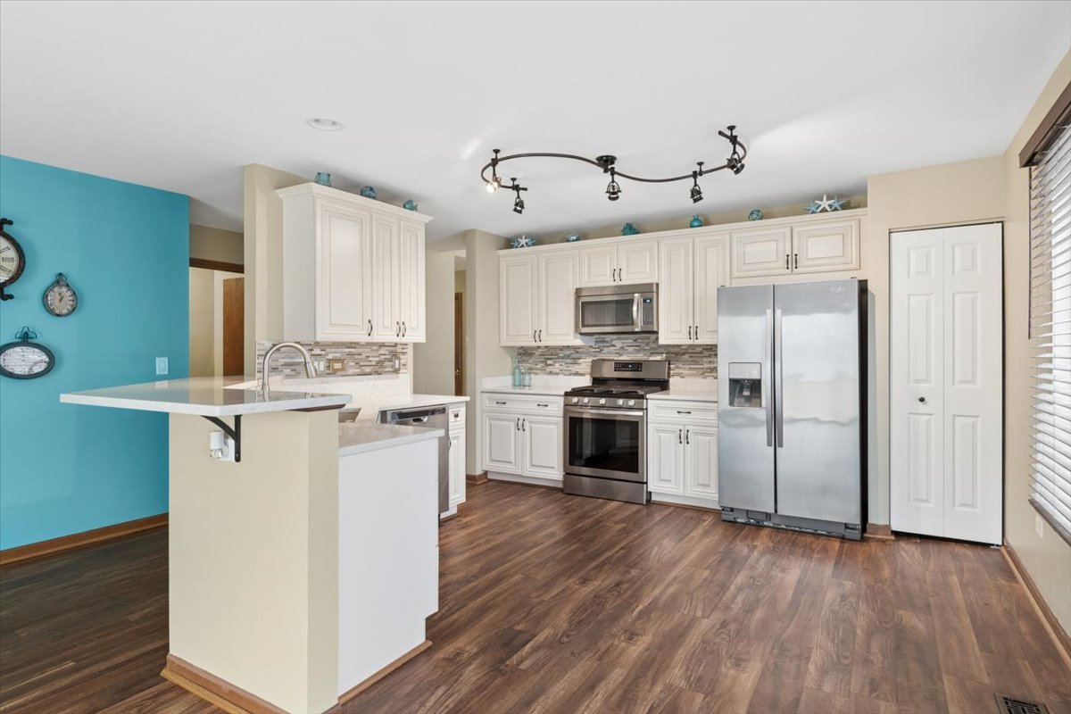 21429 W Sycamore Court, Plainfield, IL 60544