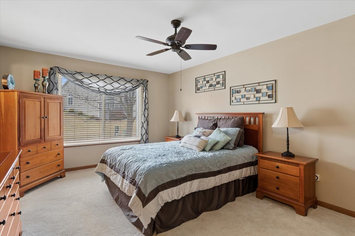 21429 W Sycamore Court, Plainfield, IL 60544