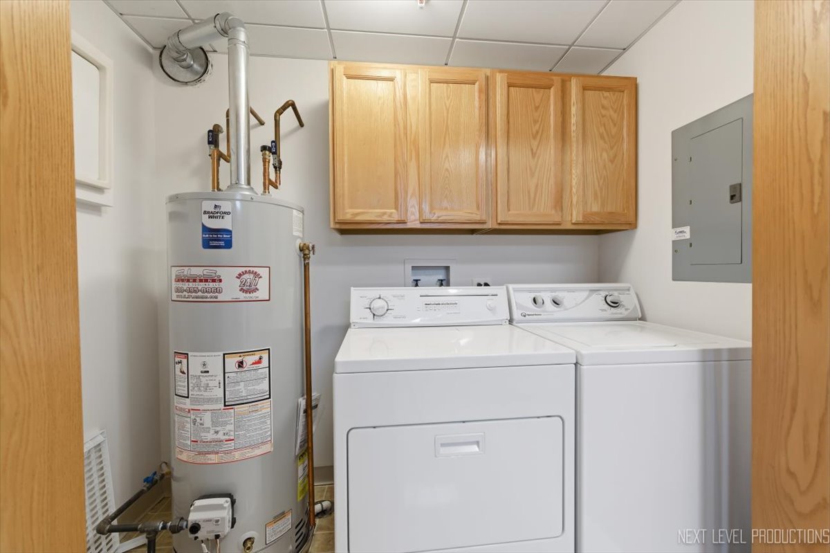 1500 S Ardmore Avenue #304, Villa Park, IL 60181