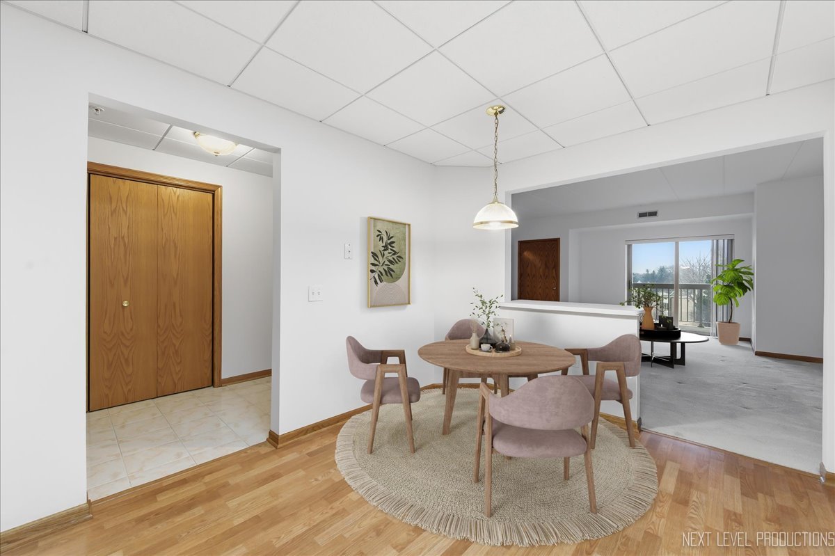 1500 S Ardmore Avenue #304, Villa Park, IL 60181