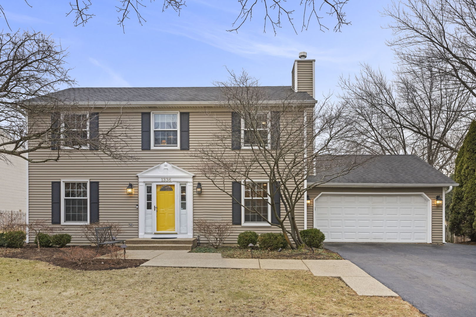 1336 Chestnut Ridge Drive, Naperville, IL 60540