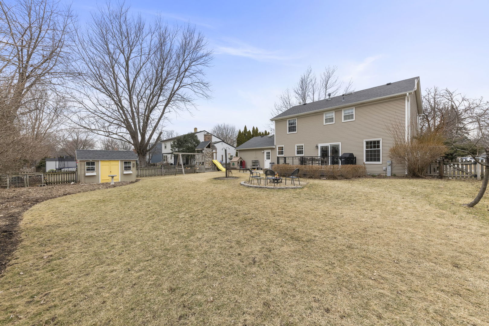 1336 Chestnut Ridge Drive, Naperville, IL 60540