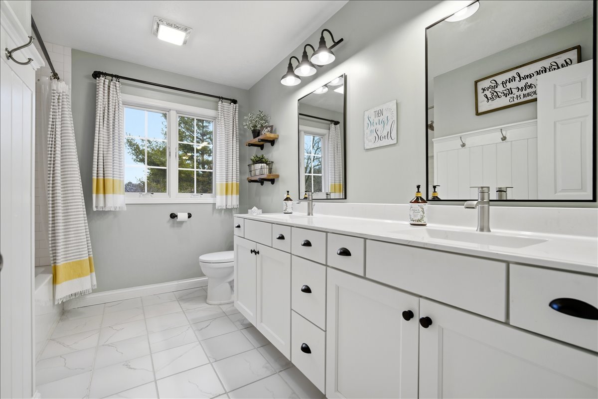 1629 Cheyenne Lane, Normal, IL 61761