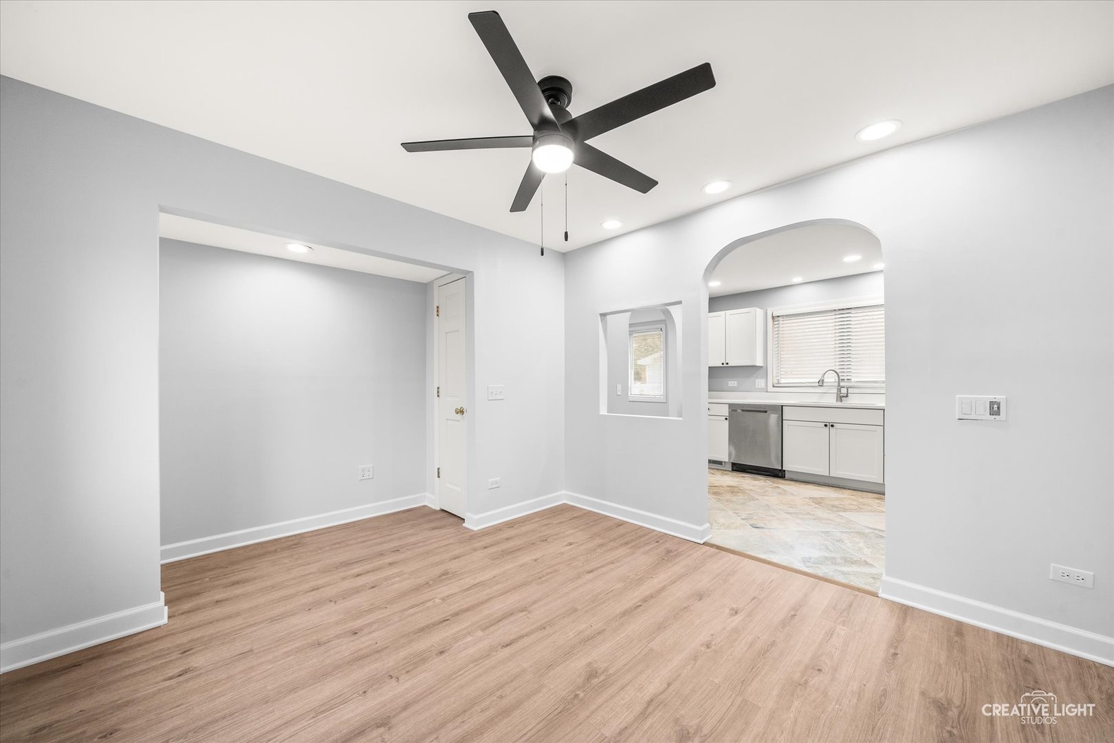 27W347 Washington Avenue, Winfield, IL 60190