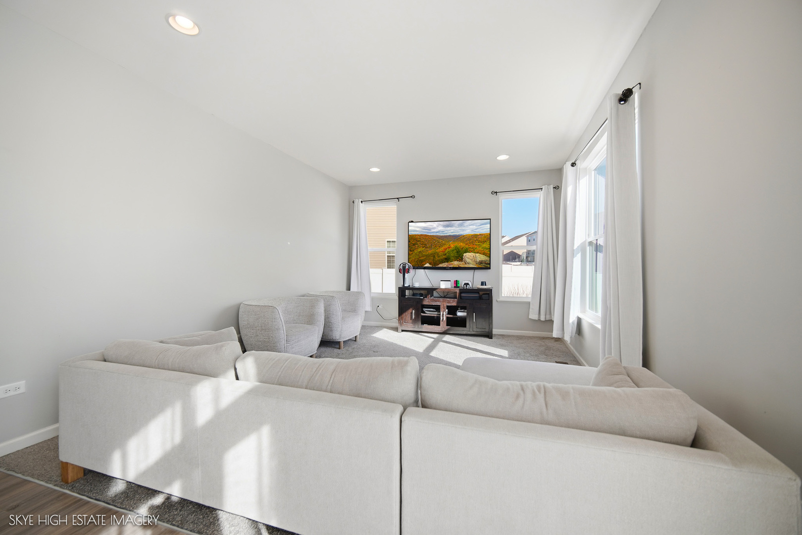 1816 Wellington Drive, Joliet, IL 60431