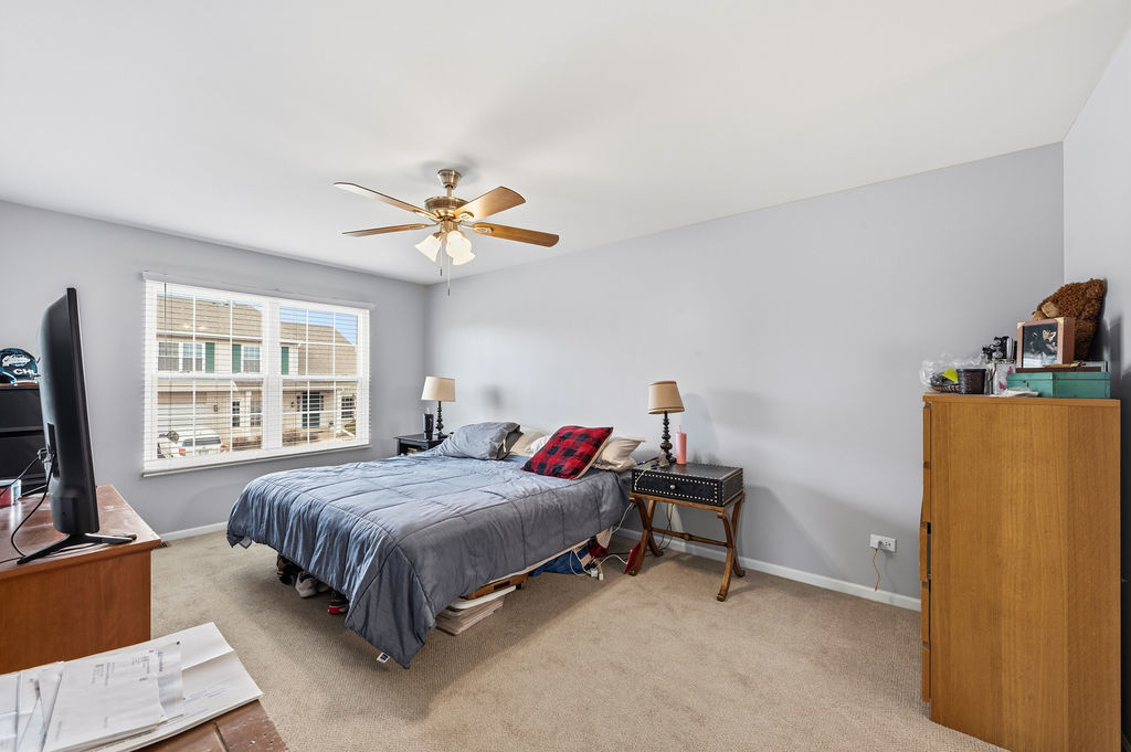 1424 Root Street, Crest Hill, IL 60403