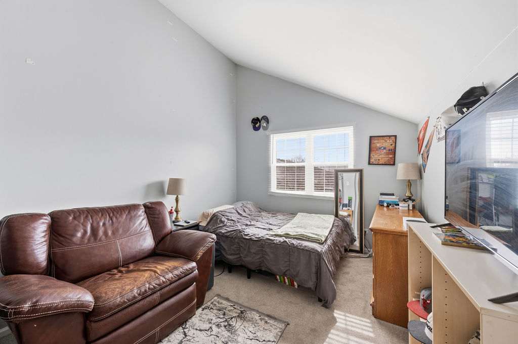 1424 Root Street, Crest Hill, IL 60403