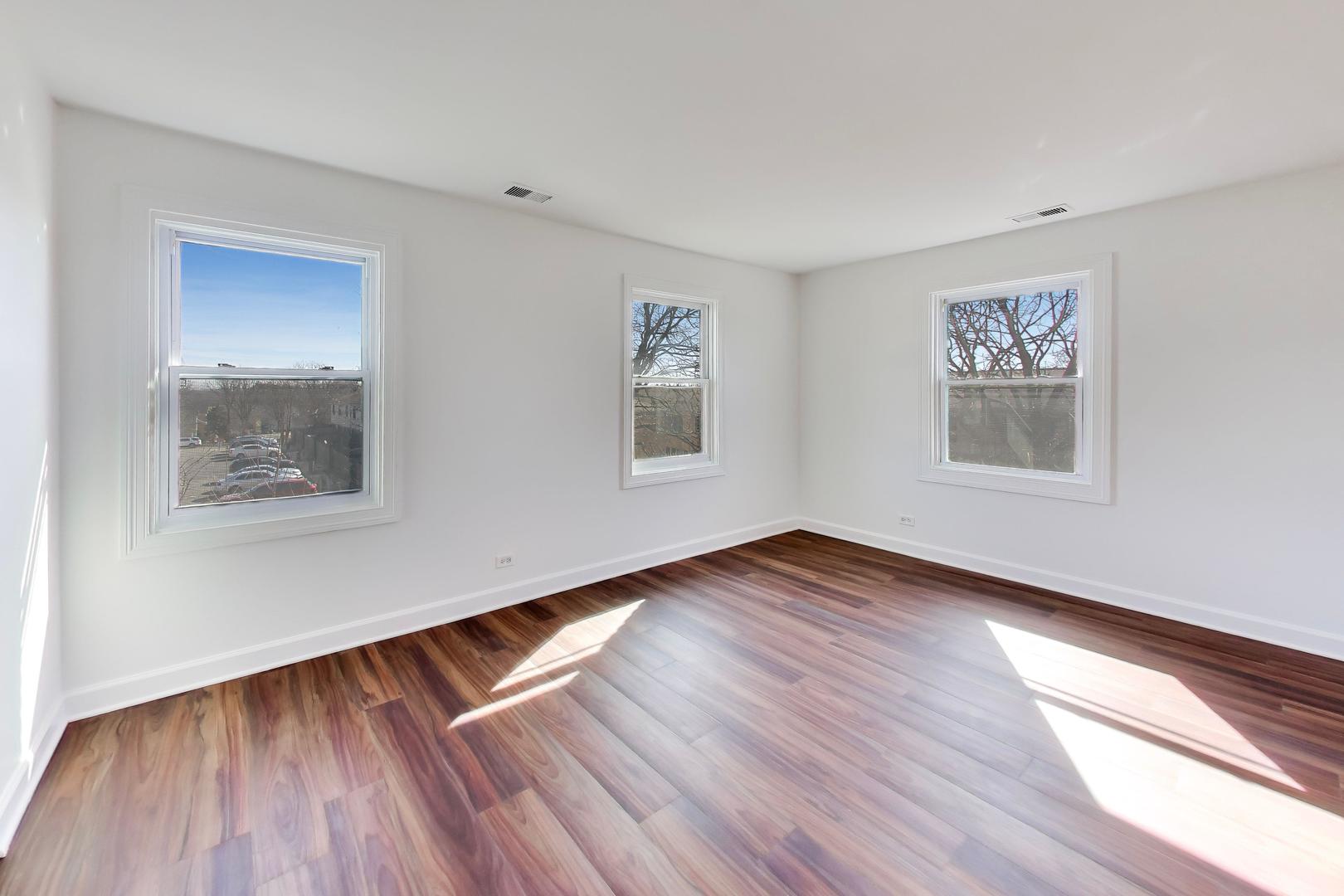 1760 Bristol Walk #F, Hoffman Estates, IL 60169