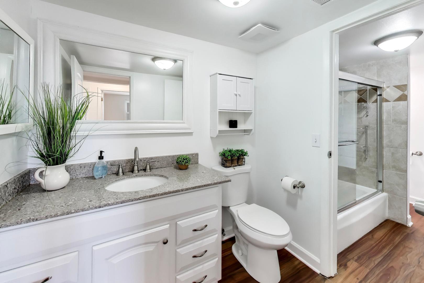 1760 Bristol Walk #F, Hoffman Estates, IL 60169