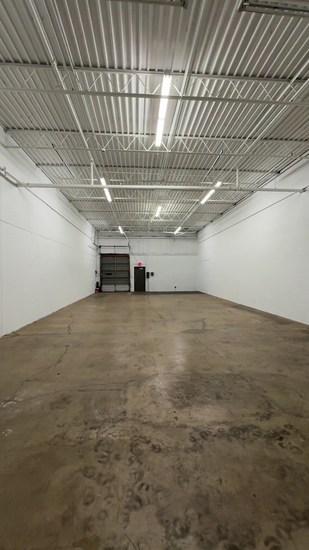 7928 Madison Street, Burr Ridge, IL 60527