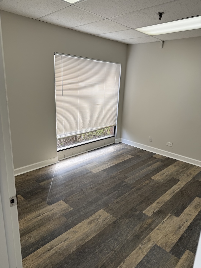 7928 Madison Street, Burr Ridge, IL 60527