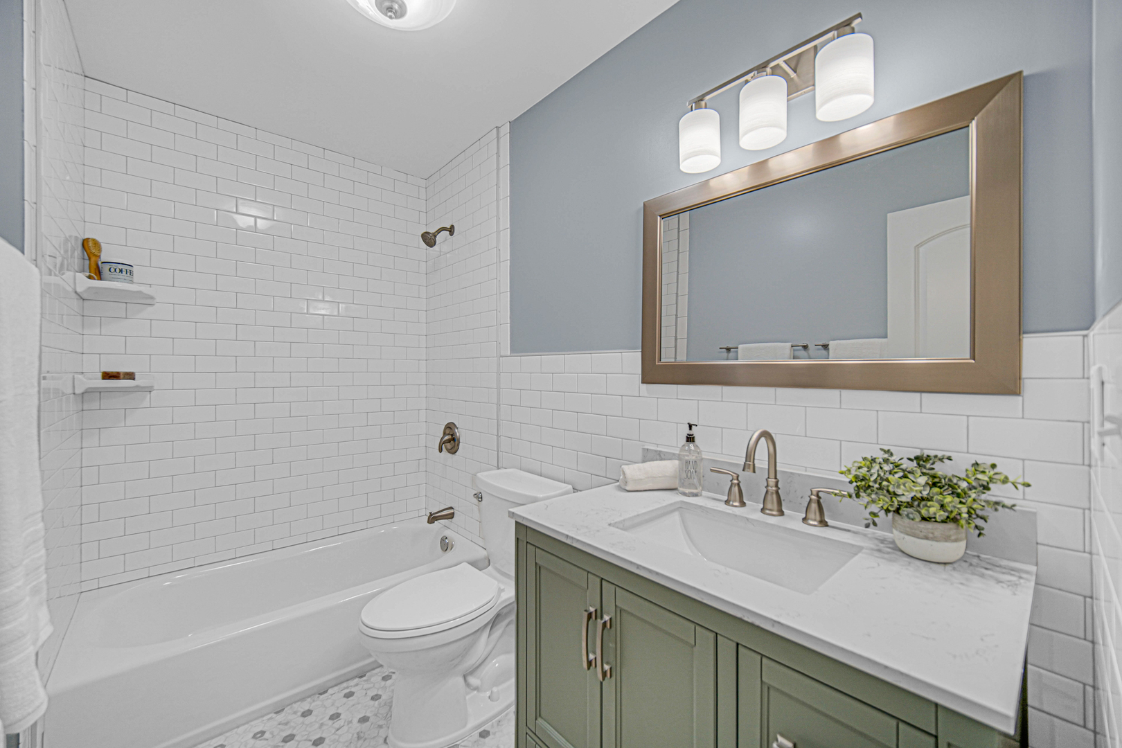 18462 Dixie Highway, Homewood, IL 60430