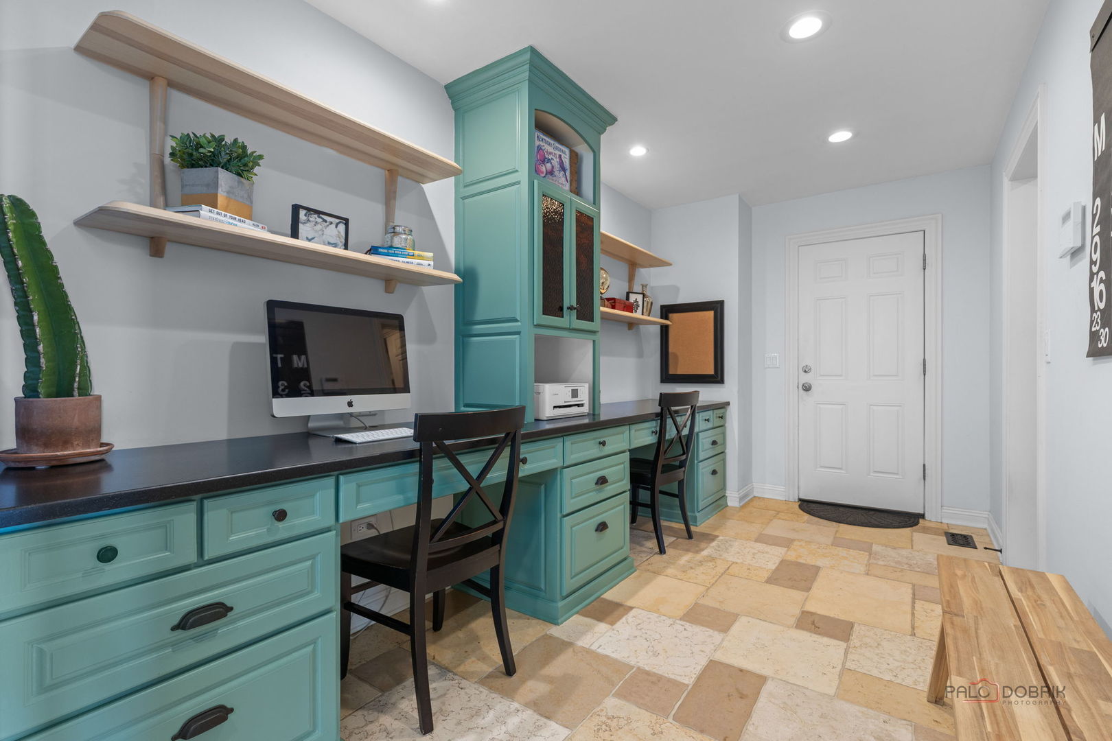 5443 Belmont Court, Libertyville, IL 60048