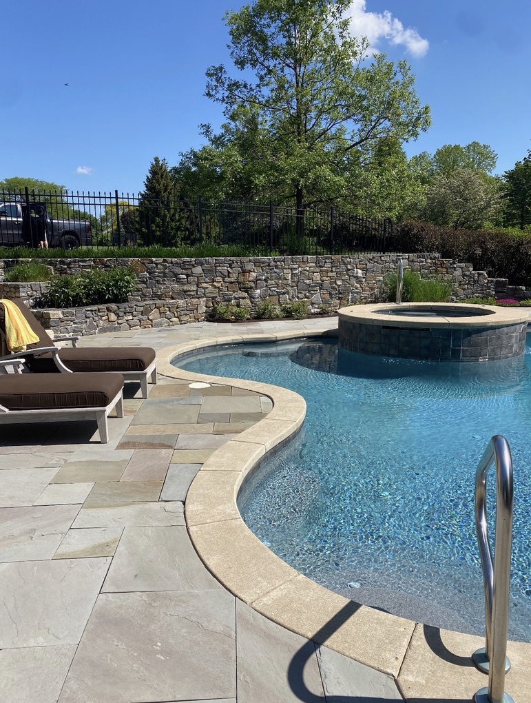 5443 Belmont Court, Libertyville, IL 60048