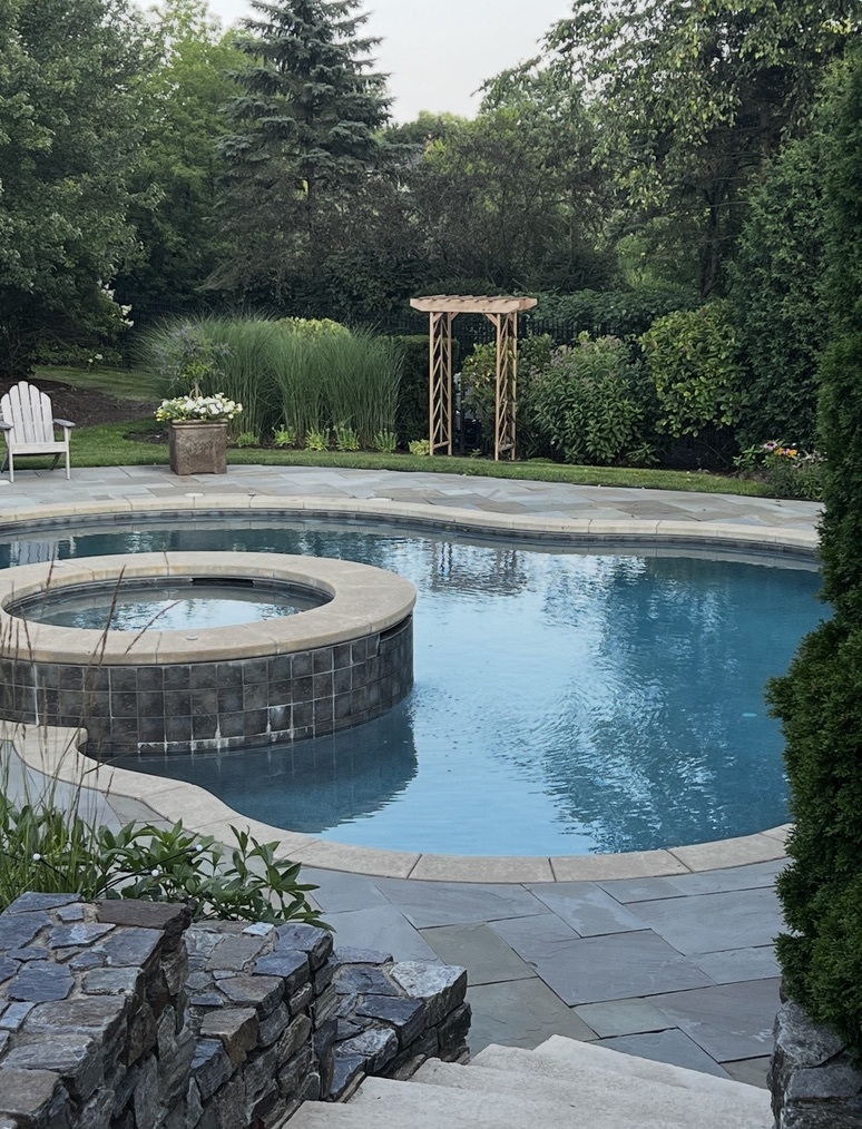 5443 Belmont Court, Libertyville, IL 60048