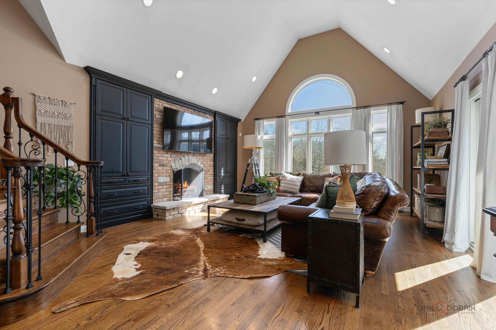 5443 Belmont Court, Libertyville, IL 60048