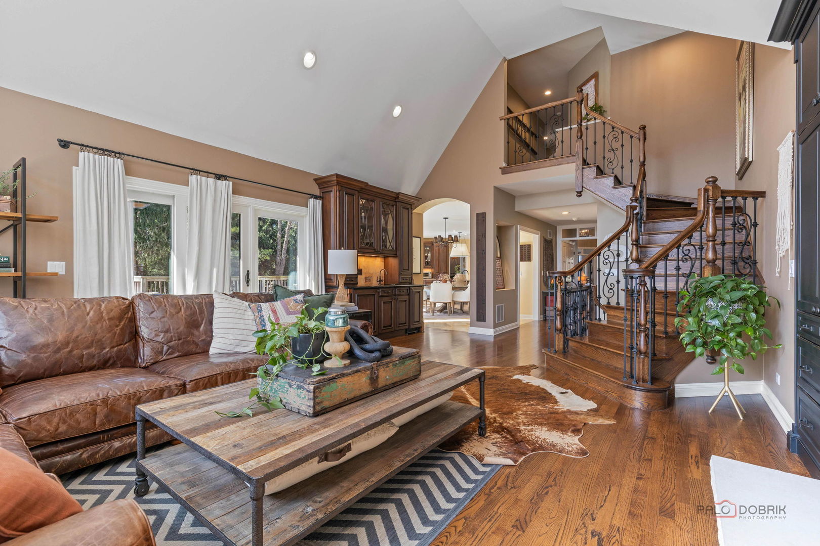 5443 Belmont Court, Libertyville, IL 60048