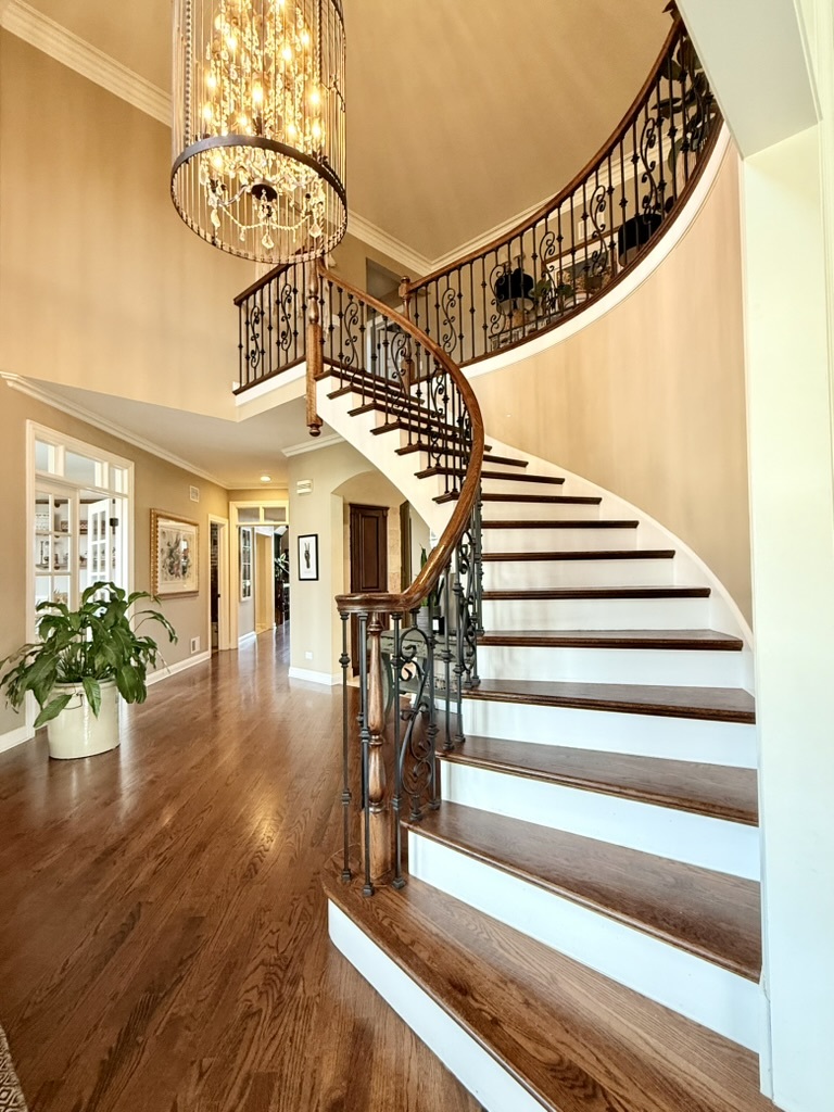 5443 Belmont Court, Libertyville, IL 60048