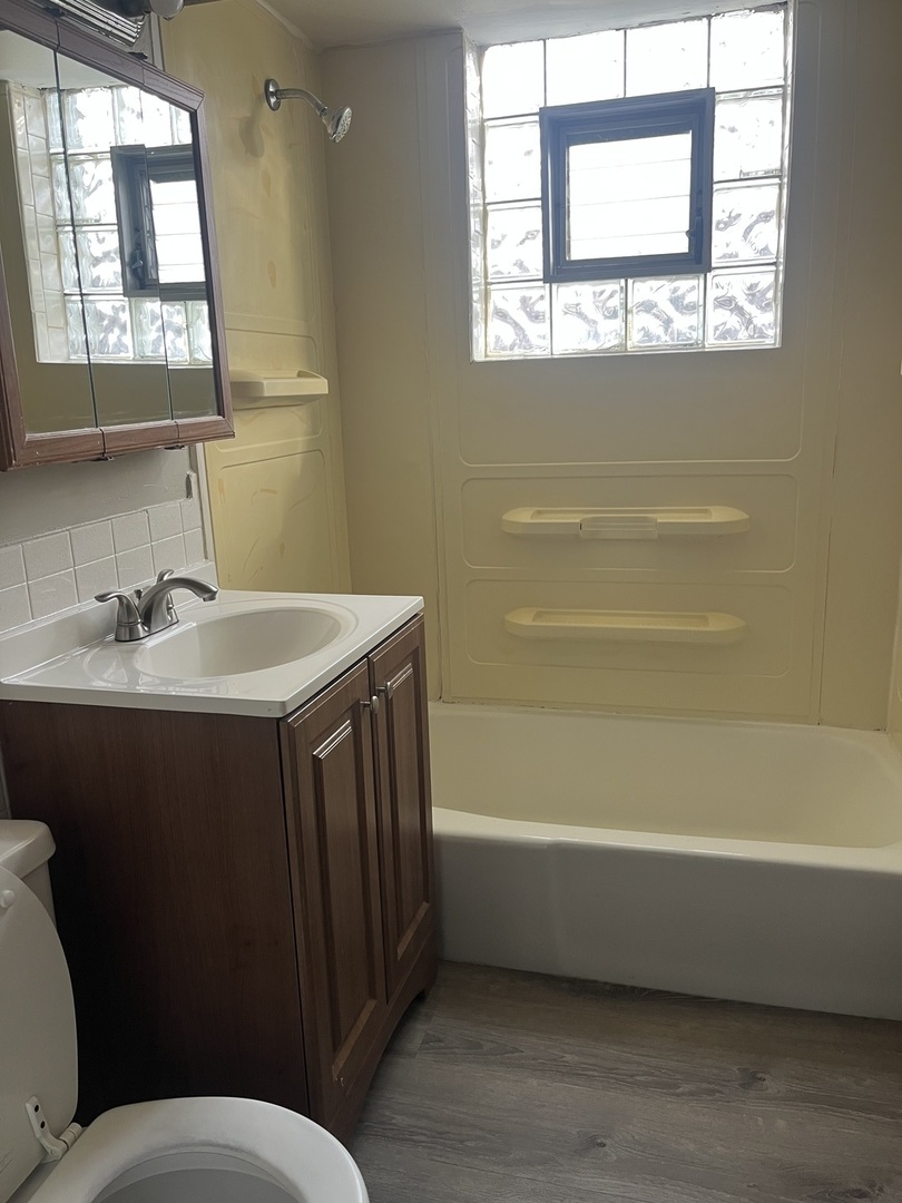 8701 S 84th Court #9, Hickory Hills, IL 60457