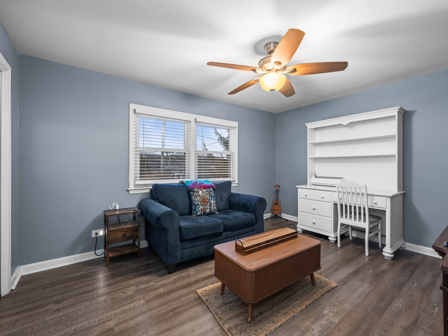 1414 N Indigo Drive, Mount Prospect, IL 60056