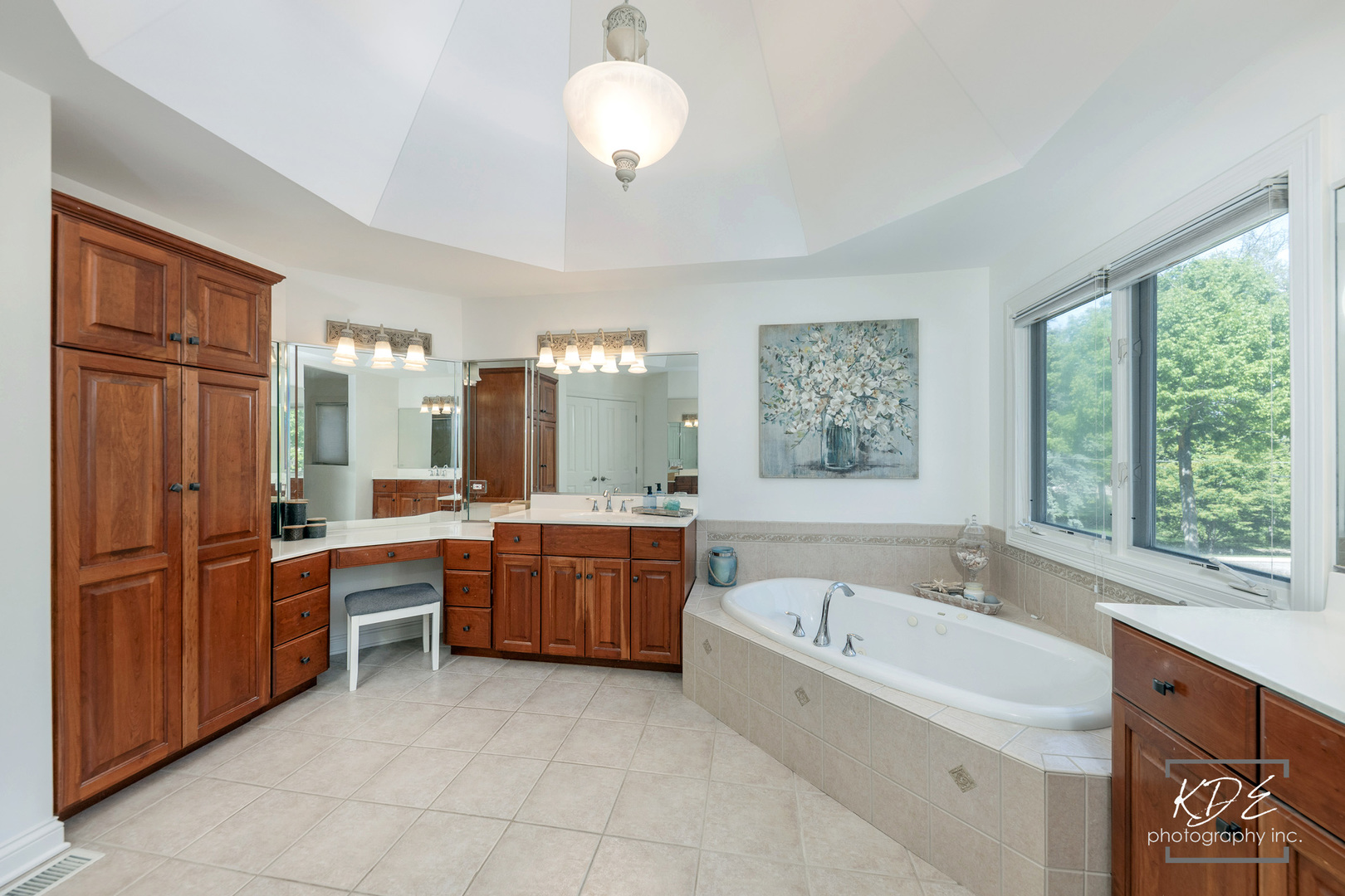 752 S Julian Street, Naperville, IL 60540