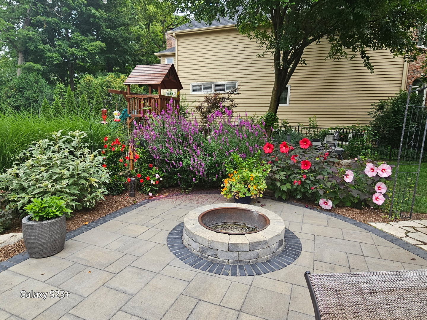 752 S Julian Street, Naperville, IL 60540