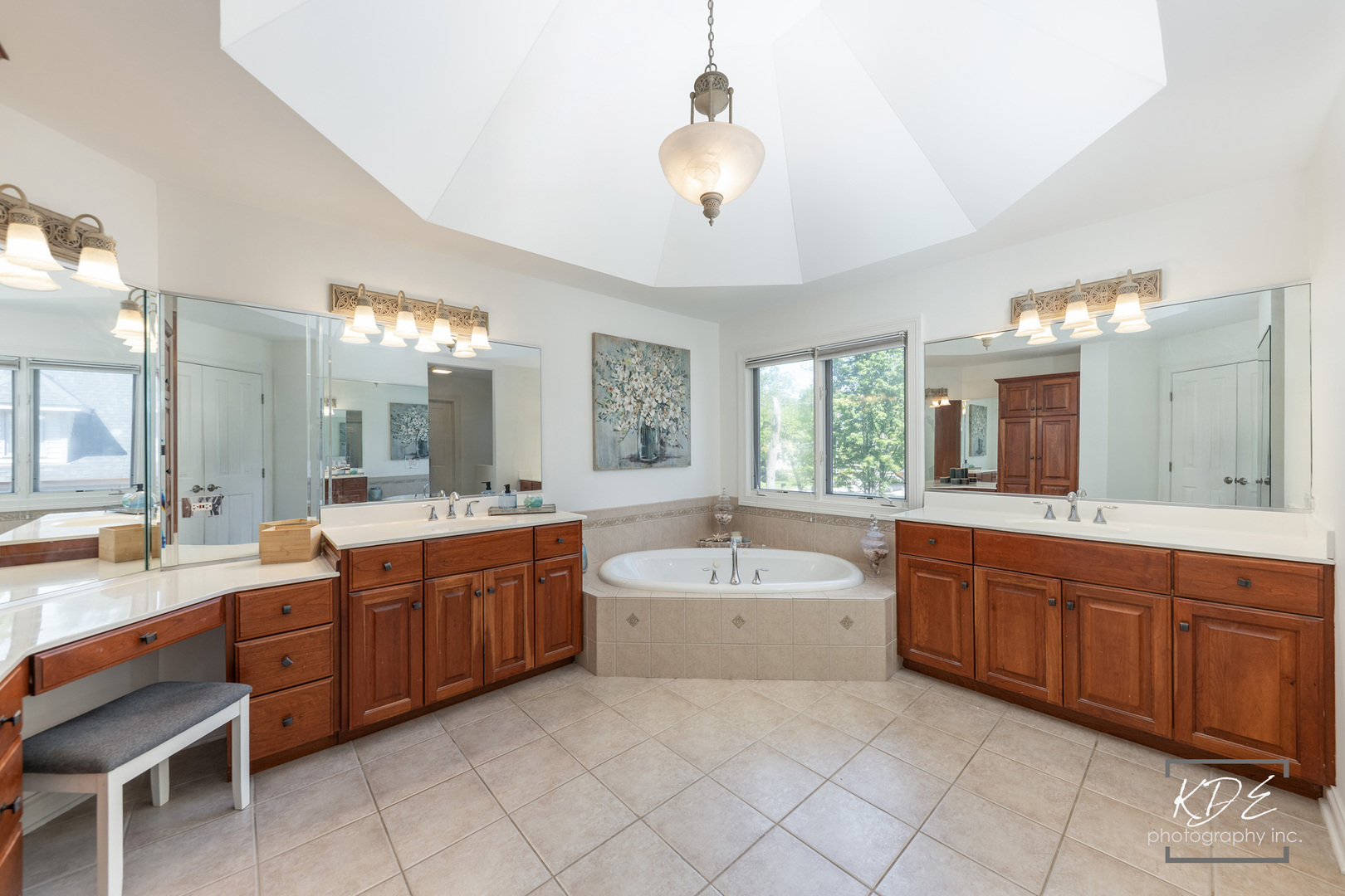 752 S Julian Street, Naperville, IL 60540
