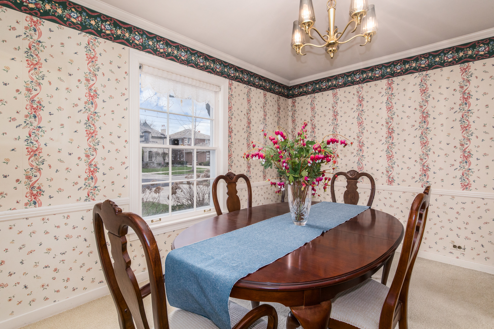 829 Hastings Street, Park Ridge, IL 60068