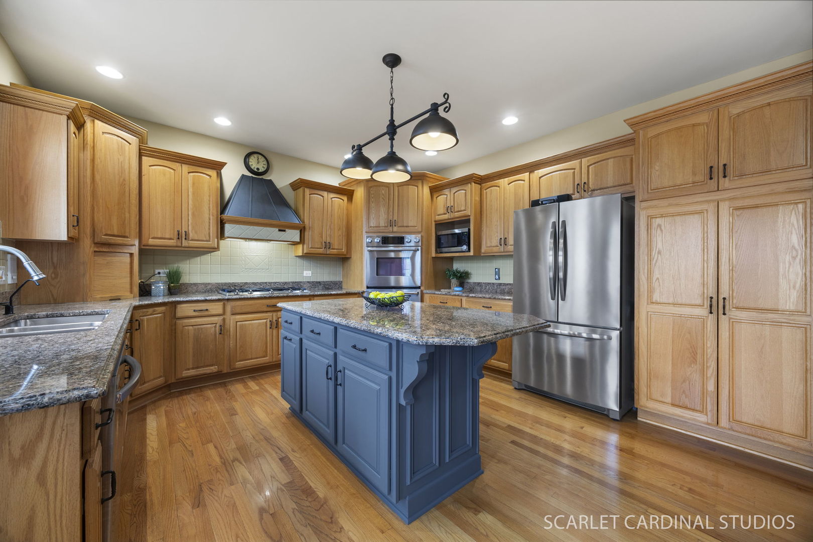 708 Stonehill Court, Sugar Grove, IL 60554