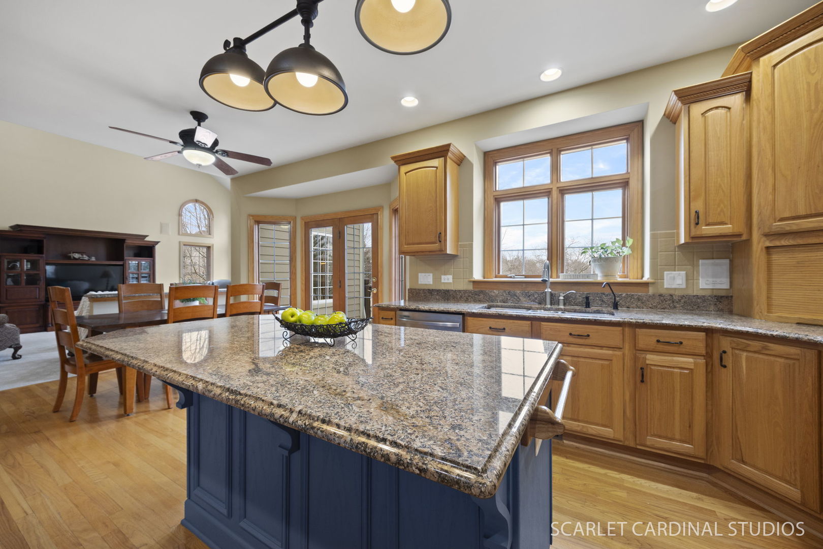 708 Stonehill Court, Sugar Grove, IL 60554