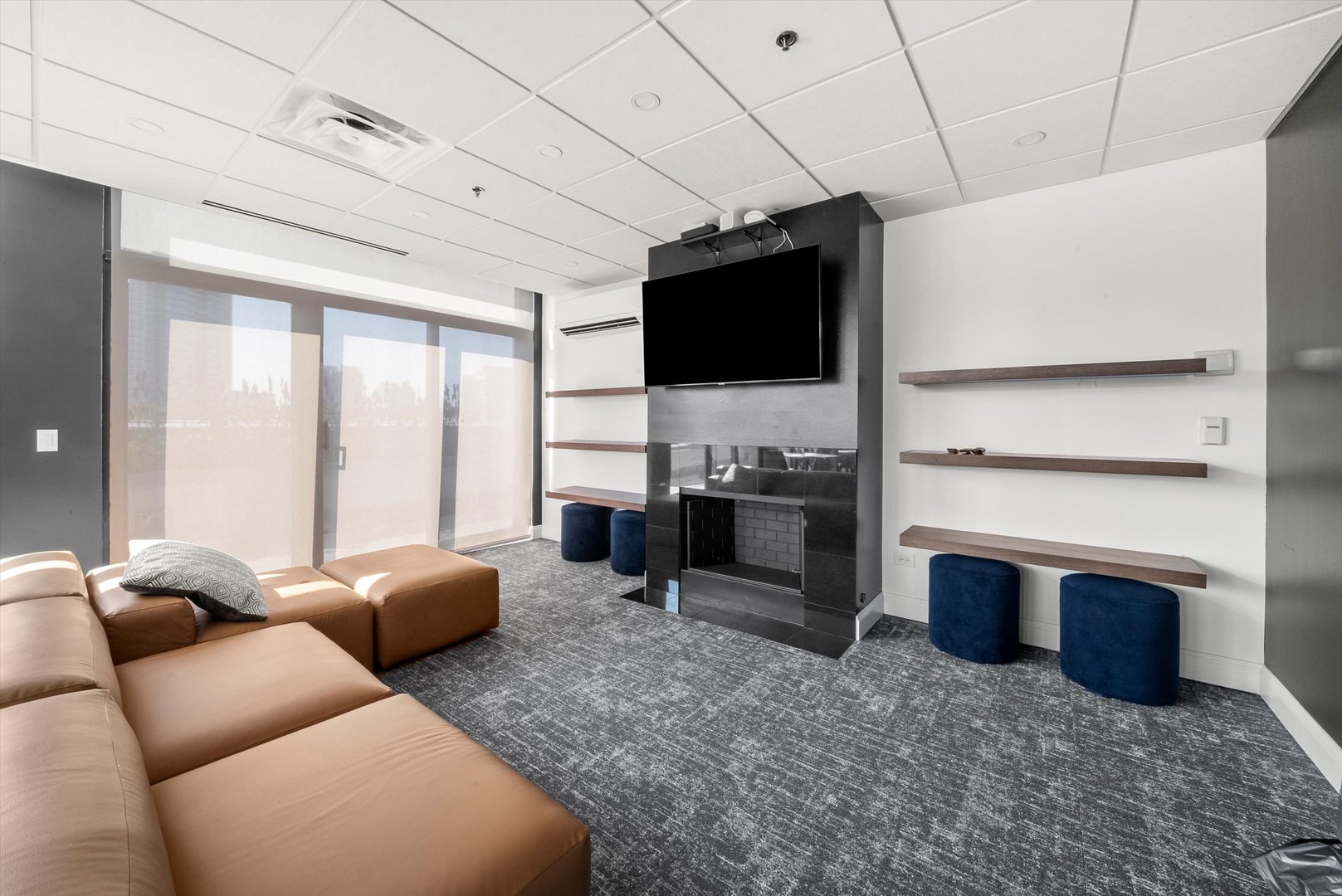 435 W Erie Street #1708, Chicago, IL 60610