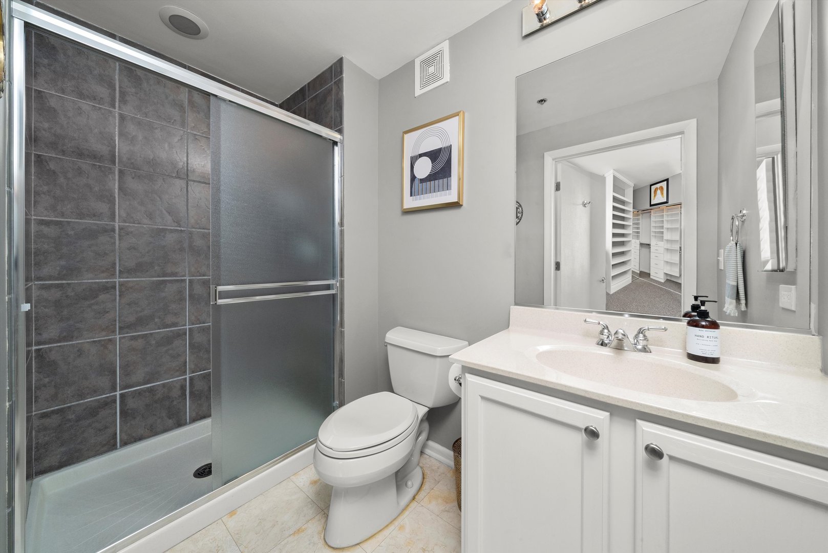 435 W Erie Street #1708, Chicago, IL 60610