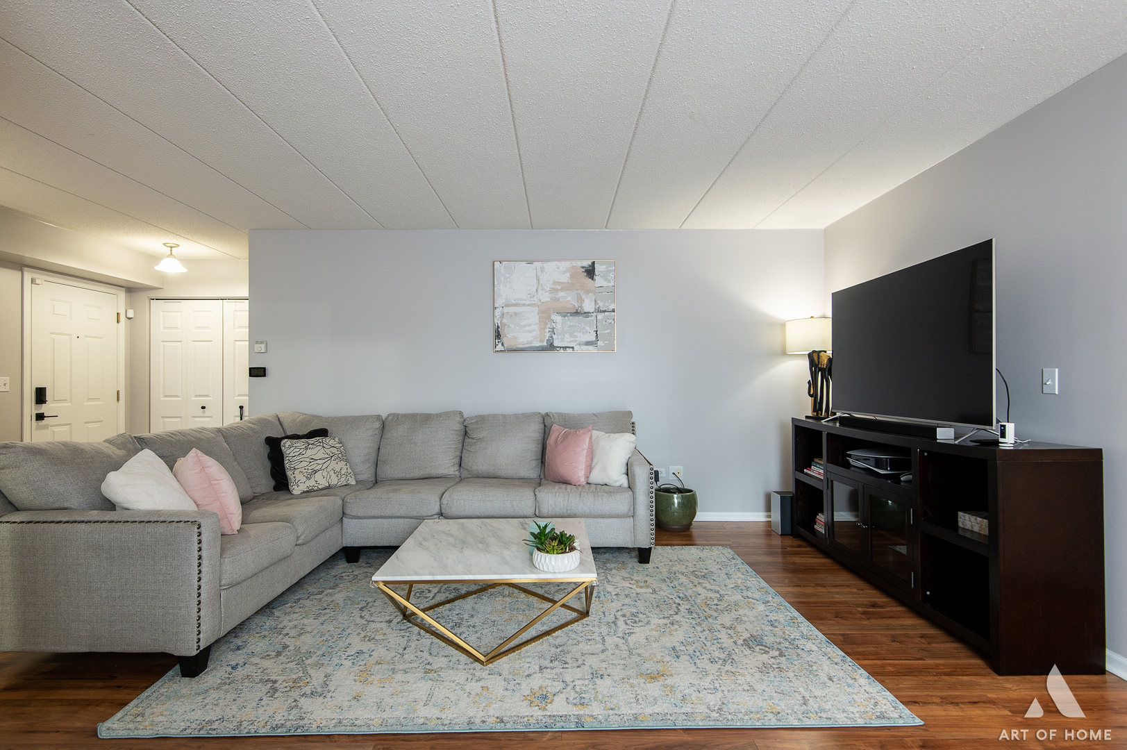 11110 E Cove Circle #2A, Palos Hills, IL 60465