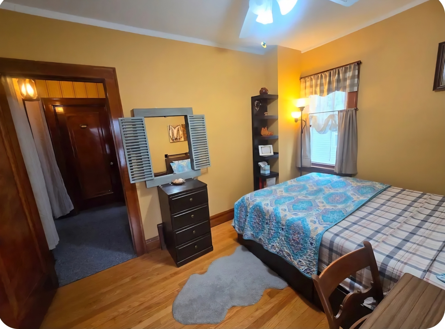 437 S Craig Place, Lombard, IL 60148