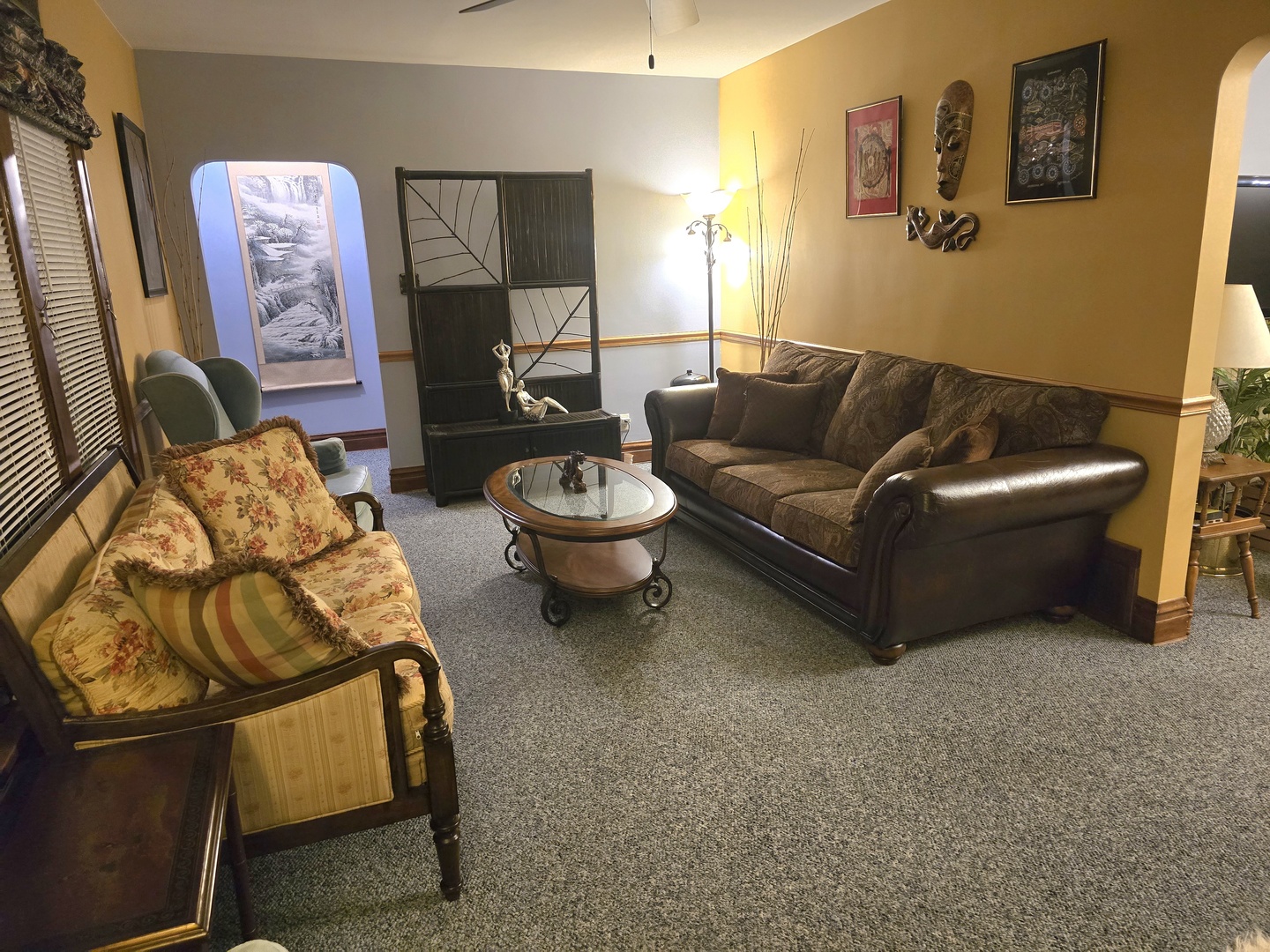 437 S Craig Place, Lombard, IL 60148