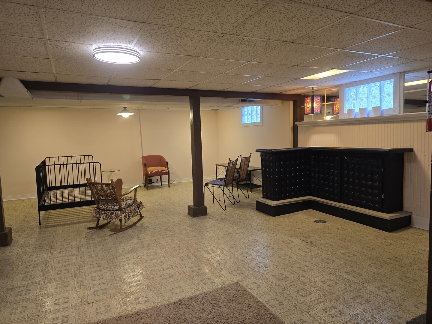 437 S Craig Place, Lombard, IL 60148