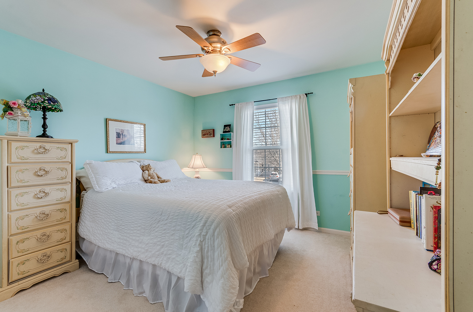 2185 Fescue Drive, Aurora, IL 60504